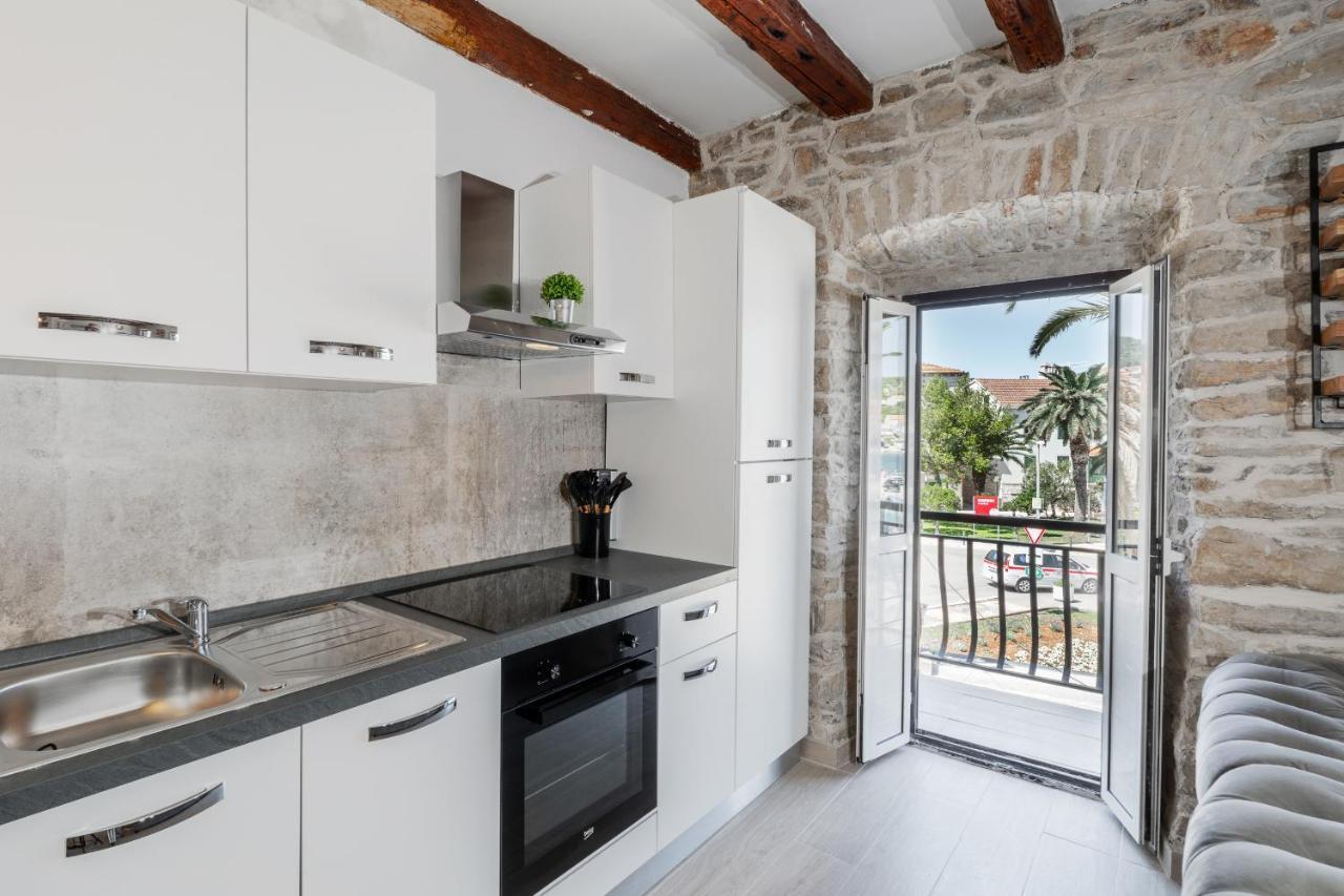 Apartment Toma Вела Лука Екстериор снимка
